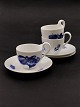 Middelfart 
Antik presents: 
Royal 
Copenhagen Blue 
Flower cup 
10/8193