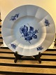 Stentoft Antik 
presents: 
Royal 
Copenhagen, 
blue flower, 
angular, lunch 
plate No. 8850, 
22 cm Flawless, 
neat and ...