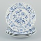 L'Art presents: 
Meissen, 
Germany. Four 
small Blue 
Onion patterned 
lunch plates in 
porcelain.