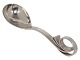 Antik K 
presents: 
Hans 
Hansen 
Ornamental 
serving spoon 
in a heavy 
quality from 
1932