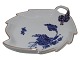 Antik K 
presents: 
Blue 
Flower Curved 
with gold edge
Dish with 
handle