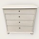 Moster Olga - 
Antik og Design 
presents: 
White 
painted pine 
chest of 
drawers
DKK 1100