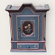 Moster Olga - 
Antik og Design 
presents: 
Small wall 
cabinet
Painted
DKK 450