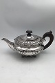 Danam Antik 
presents: 

Svend 
Toxværd 
Sterling Silver 
Tea Pot