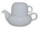 Antik K 
presents: 
Bing & 
Grondahl
Small white 
teapot with cup 
as lid