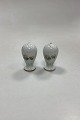 Danam Antik 
presents: 

Bing and 
Grondahl 
Eranthis Salt 
and Pepper 
Shaker No. 52 
A/B