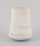 L'Art presents: 

Lucie Rie 
(1902-1995), 
Austrian-born 
British 
ceramicist. Own 
studio.
Large 
modernist 
unique ...