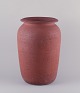 L'Art presents: 

Kähler, 
large floor 
vase of 
unglazed red 
clay.