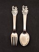 Middelfart 
Antik presents: 

H C 
Andersen 
children's 
spoon/fork