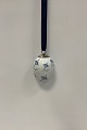 Danam Antik 
presents: 
Royal 
Copenhagen Blue 
Fluted Plain 
Easter Egg - 
Palmette 2005