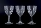 L'Art presents: 
Glimma, 
Sweden. Three 
red wine 
glasses in 
crystal.