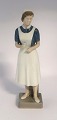 Lundin Antique 
presents: 
Royal 
Copenhagen. 
Porcelain 
figure. Nurse. 
Model 4507. 
Height 21.5 cm. 
(1 quality).