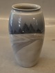 Klosterkælderen 
presents: 
B&G 
8325-254 Vase 
with winther 
scenery 13.5 cm 
B&G Porcelain
