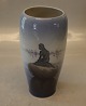 Klosterkælderen 
presents: 
RC 4463 
Vase Little 
mermaid, 
Langelinie 17 
cm Royal 
Copenhagen 
