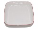 Antik K 
presents: 
Red Line
Square dish 
14.5 cm.