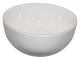 Antik K 
presents: 
Red Line
Large round 
bowl 28.5 cm.
