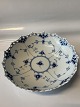 Antik Huset 
presents: 
Royal 
Copenhagen 
Fruit Bowl Full 
lace blue 
fluting
Decoration No. 
1/1020