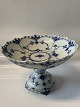 Antik Huset 
presents: 
Royal 
Copenhagen High 
stand on foot 
Blue Fluted 
Full lace.
Decoration No. 
1020.
