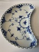 Antik Huset 
presents: 
Royal 
Copenhagen Blue 
Fluted Full 
Lace, 
moon-shaped 
dish.
Decoration No. 
1/1173.