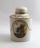 Lundin Antique 
presents: 
Royal 
Copenhagen. Tea 
caddy. Model 
12336-2384. 
Height 10 cm. 
(1 quality)