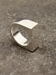 Middelfart 
Antik presents: 
Georg 
Jensen Sterling 
silver Aria 
ring