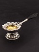 Middelfart 
Antik presents: 
Cohr 830 
silver tea 
strainer