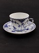 Middelfart 
Antik presents: 
Royal 
Copenhagen blue 
fluting large 
coffee cup 
1/626