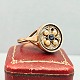 Antik 
Damgaard-
Lauritsen 
presents: 
A ring in 
9k gold set 
with sapphire, 
pearls and 
diamonds