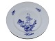 Antik K 
presents: 
Blue 
Flower Braided 
Man with a horn
Luncheon plate 
21.2 cm. #8105