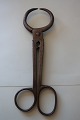 ViKaLi 
presents: 
An antique 
sugar candy 
pair of tongs
Handmade of 
iron
L: 17cm
About 1850
