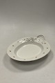 Danam Antik 
presents: 
Royal 
Copenhagen 
Flora Danica 
White Leaf 
Shaped Dish No. 
554 / 3541