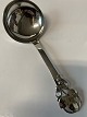 Antik Huset 
presents: 
Serving 
spoon in silver
Stamped 3 
towers
Year produced. 
1934
Length 19 cm
