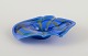 L'Art presents: 
Danish 
glass artist.
Bowl in art 
glass. Organic 
shape.