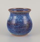 L'Art presents: 
Swedish 
ceramicist.
Unique ceramic 
vase.