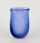 L'Art presents: 
Per Lütken 
for Holmegaard.
Unique vase in 
blue art glass.