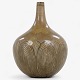 Roxy Klassik 
presents: 
Axel Salto 
/ Royal 
Copenhagen.
Stoneware vase 
with incised 
leaf decoration 
and ...