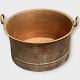 Moster Olga - 
Antik og Design 
presents: 
Large 
copper pot
*DKK 1100