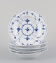L'Art presents: 
Royal 
Copenhagen Blue 
Fluted Plain.
A set of five 
small deep 
plates.
