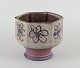 L'Art presents: 
Birgit 
Krog, Danish 
ceramist.
Unique 
hexagonal 
ceramic vase.