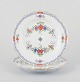 L'Art presents: 
Meissen, 
Germany. Two 
‘Kakiemon’ 
porcelain 
plates.