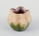 L'Art presents: 
Kähler, 
small ceramic 
plant pot.