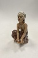 Danam Antik 
presents: 
Dahl 
Jensen Figurine 
of Fruit seller 
from Bali No. 
1238
