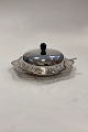 Danam Antik 
presents: 
E.P.N.S. 
de Montfort 
Silver Plate 
Butter Dish