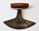 Pegasus – Kunst 
- Antik - 
Design 
presents: 
Old 
Greenlandic 
ulu. 19th/20th 
century.