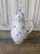 Karstens Antik 
presents: 

Royal 
Copenhagen Blue 
Fluted rare 
coffee pot 
1850-98
