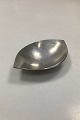 Danam Antik 
presents: 
Just 
Andersen 
Leaf-shaped 
Dish of Pewter, 
No. 2675