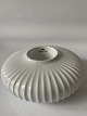 Antik Huset 
presents: 
Kähler 
Hammershøi 
Tealight holder 
ceramic.
Diameter 13 
cm.