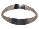 Antik K 
presents: 
Aage 
Fausing / Rey 
Urban sterling 
silver
Modern bangle 
in heavy 
quality from 
1963-1973