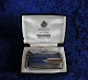 Antikkram 
presents: 
Ronson 
lighter 
varaflame in 
original case. 
Works - but 
must be filled 
with gas.