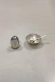 Danam Antik 
presents: 
Volmer 
Bahner Sterling 
Silver Set with 
Salt Dish, 
Spoon and Salt 
Shaker White 
Enamel